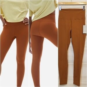 {S} NWT Everlane ReNew The Perform Legging Amber Regular Length